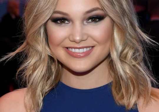 Find Out Who Olivia Holt Is Dating! Complete Life Story 2024