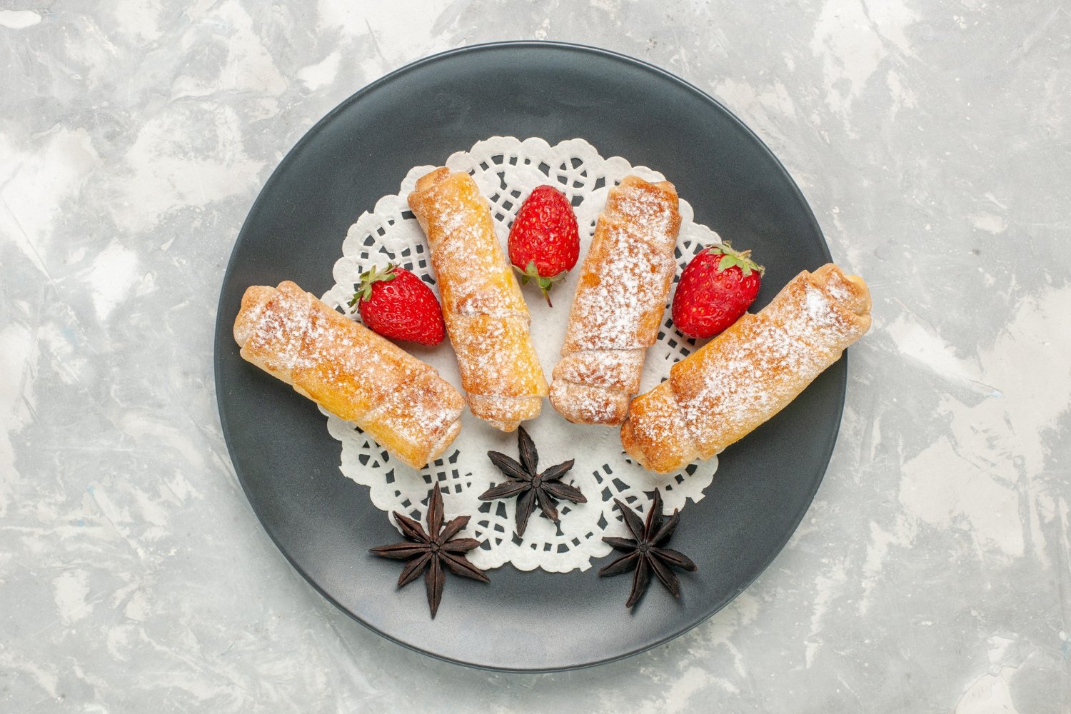 Cannoli Queen Amanda Labollita’s Unstoppable Ascent: A Culinary Icon 20