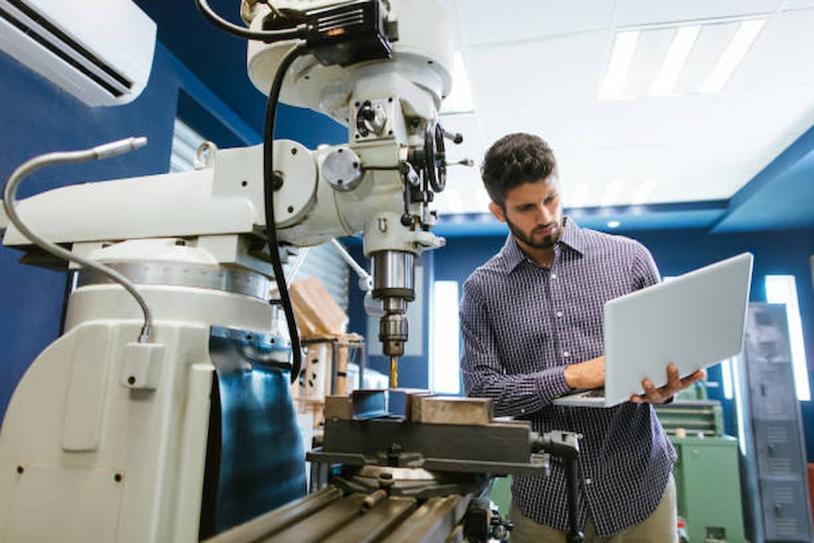 Fostering Efficiency: Essential Skills for the Advanced Manufacturing Workforce