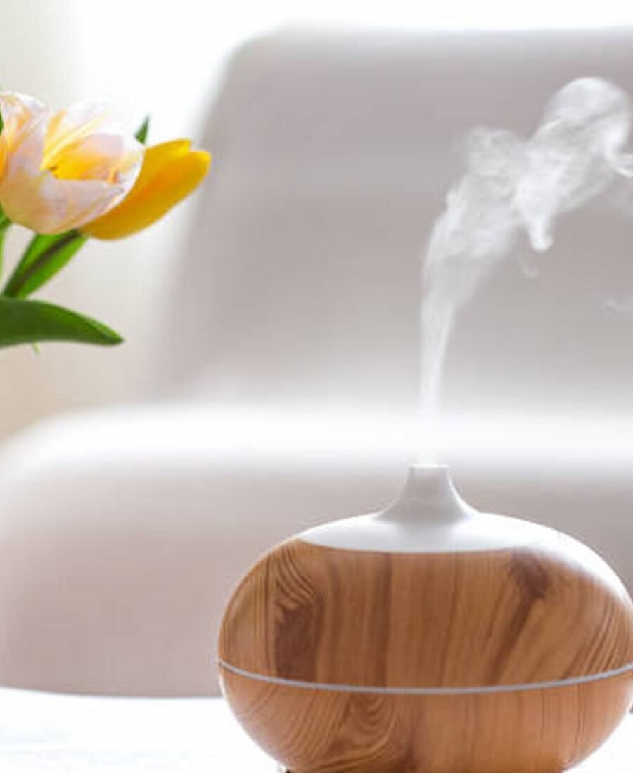 The Art of Home Fragrance: A Guide to Creating a Welcoming Ambiance