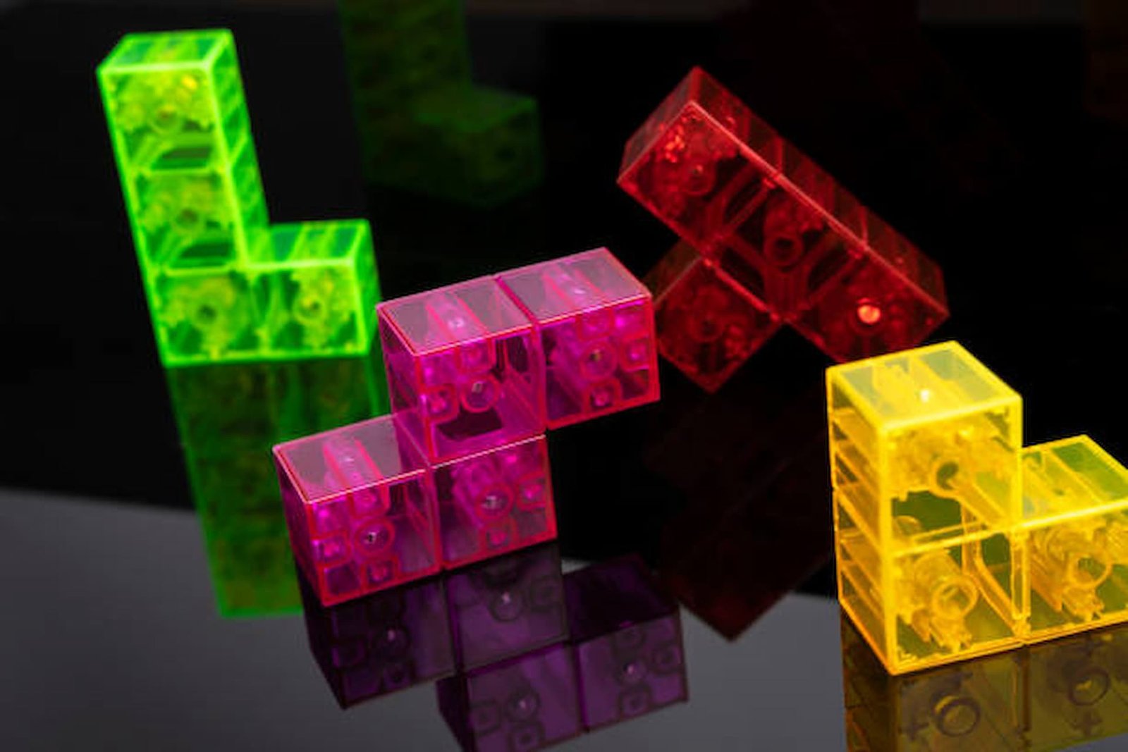 The Art of Puzzle Gaming: Sharpening Minds Through Interactive Challenges