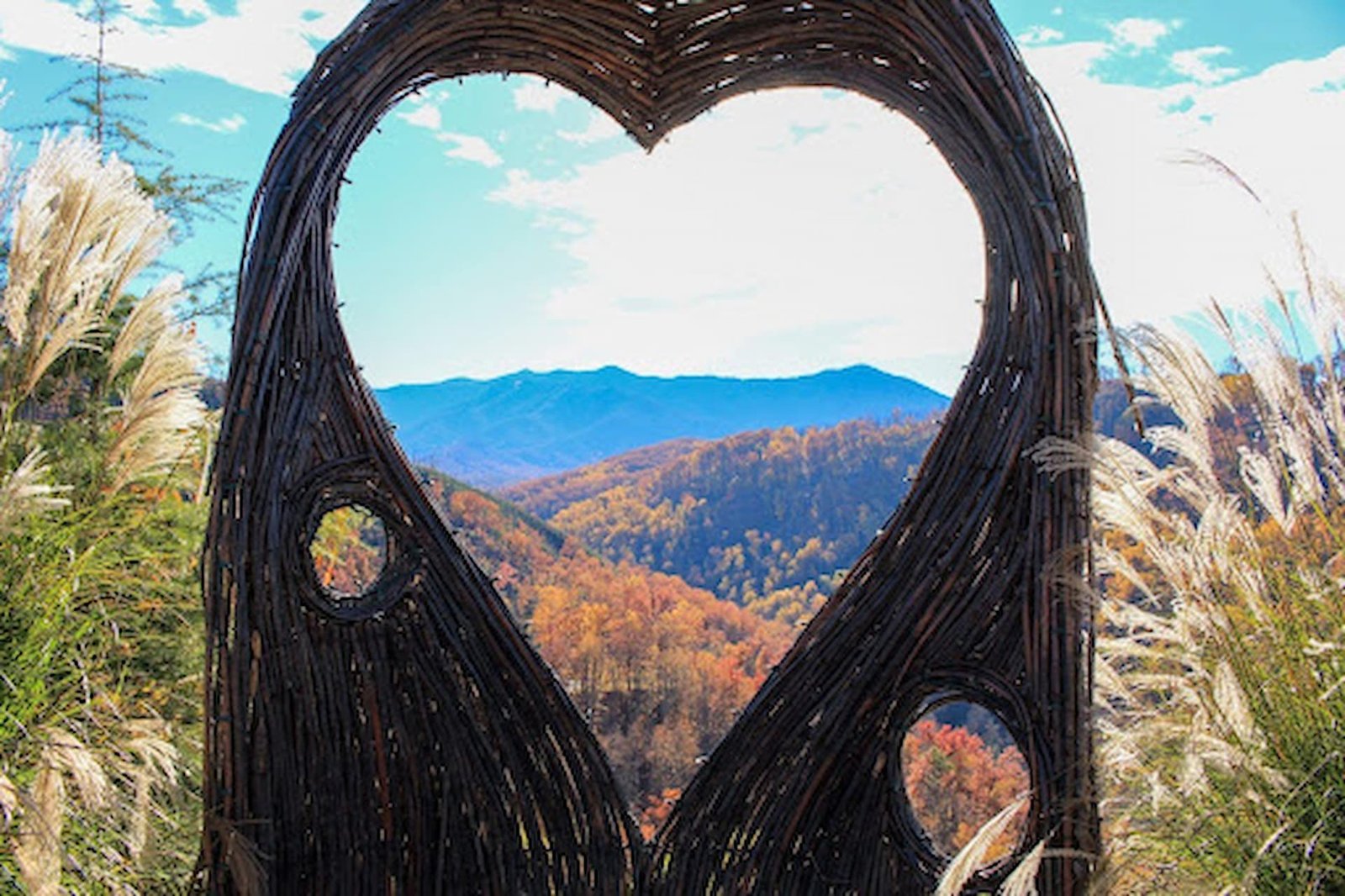 The Ultimate Guide to a Couple’s Trip to Gatlinburg